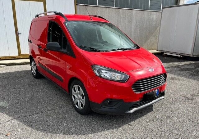 Foto Ford Transit Courier