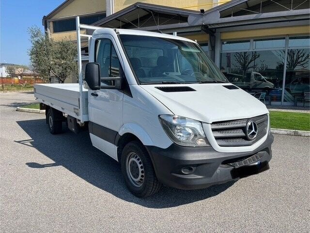 Foto Mercedes-Benz Sprinter