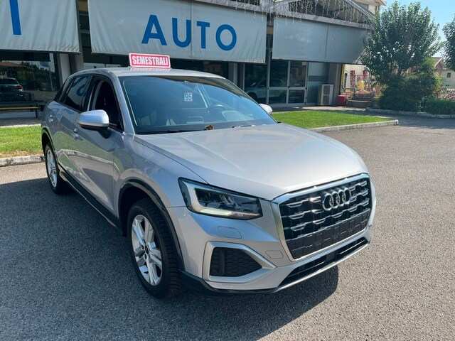 AUDI Q2