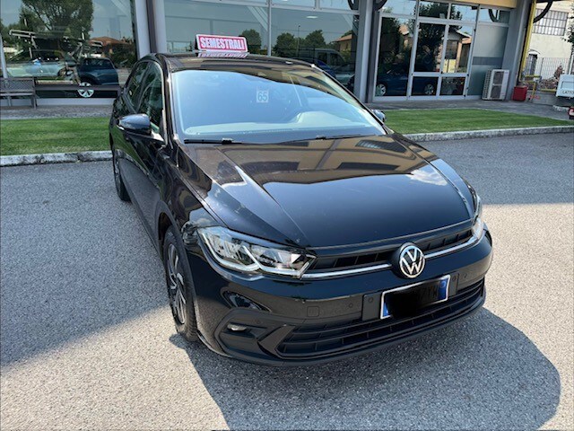 Foto VOLKSWAGEN Polo 6ª serie