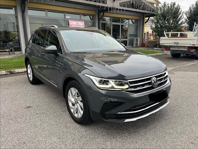 Foto VOLKSWAGEN Tiguan 2ª serie